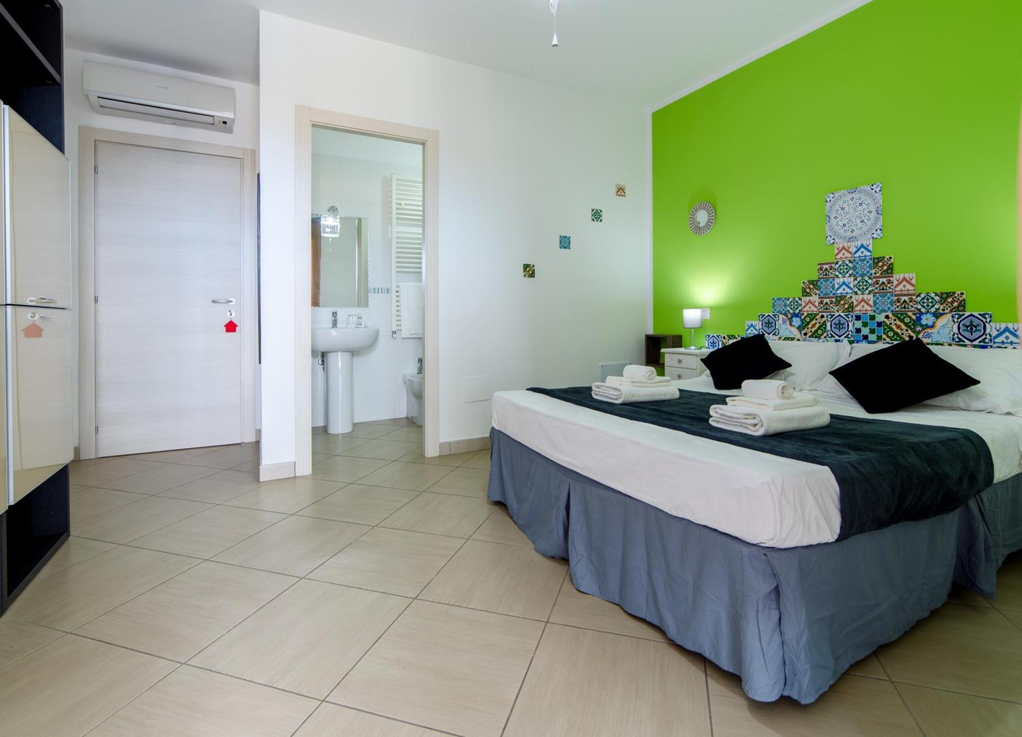 Sterlizia Rooms Gallipolli Exteriör bild